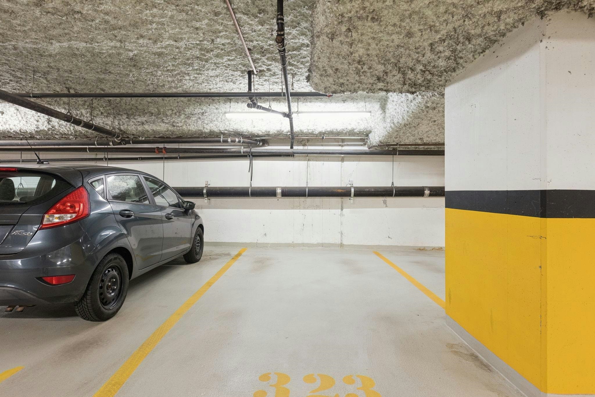 PH 601-100 E Esplanade, North Vancouver, BC, V7L 4V1 - 20
