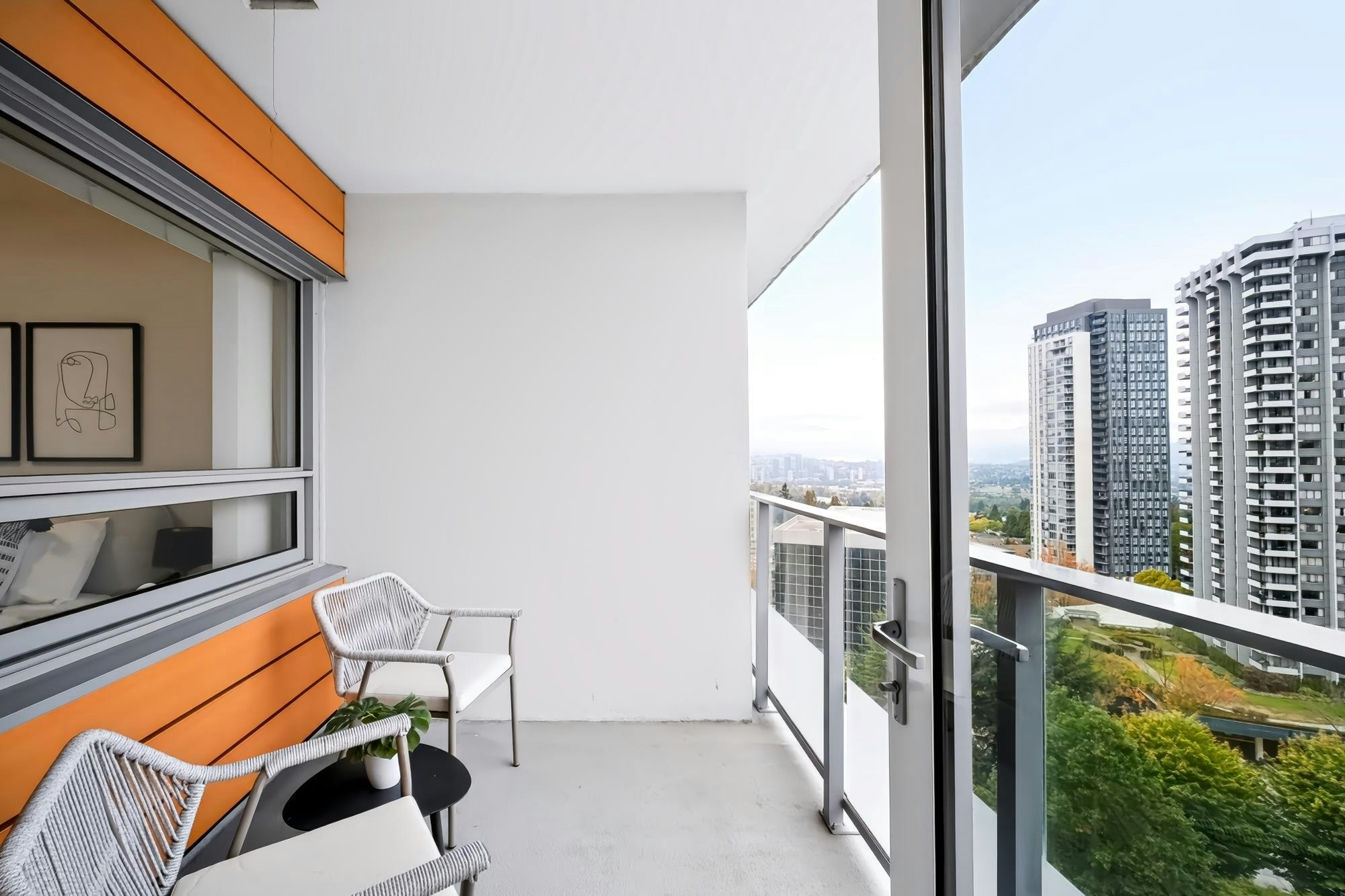 1702-5883 Barker Avenue, Burnaby, BC, V5H 0G4 - 12