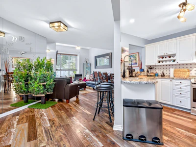 419-2970 Princess Crescent - 4