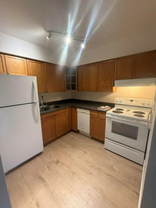 2-314 Highland Way, Port Moody, BC, V3H 3V7 - 5