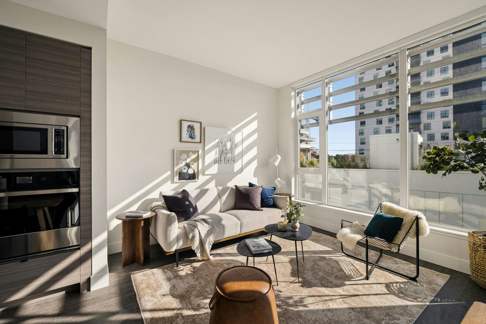 407-3438 Sawmill Crescent - 2
