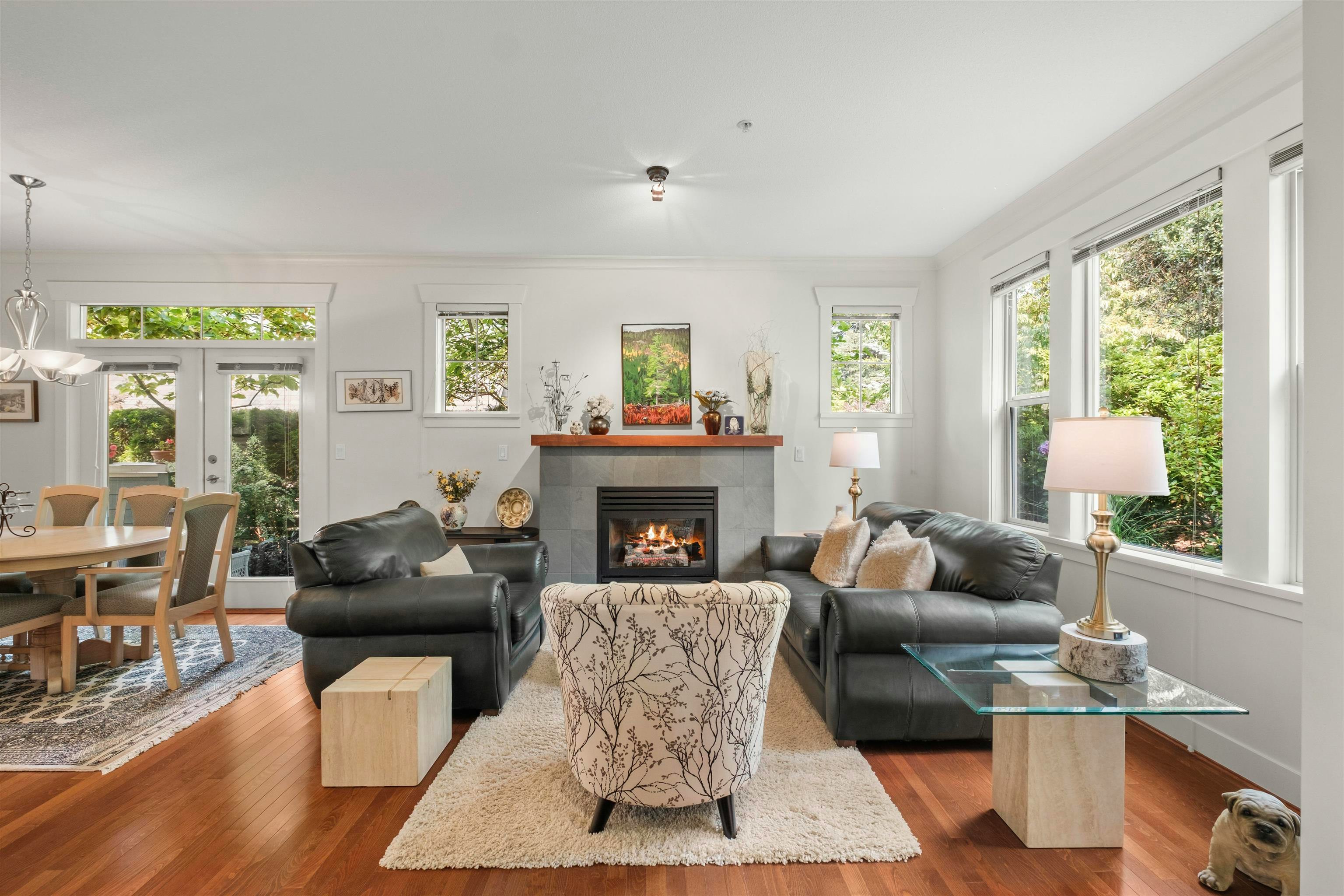 261 E Queens Road - 3