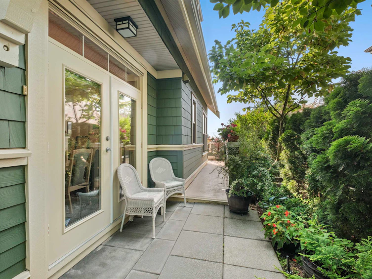 261 E Queens Road, North Vancouver, BC, V7N 4N7 - 25