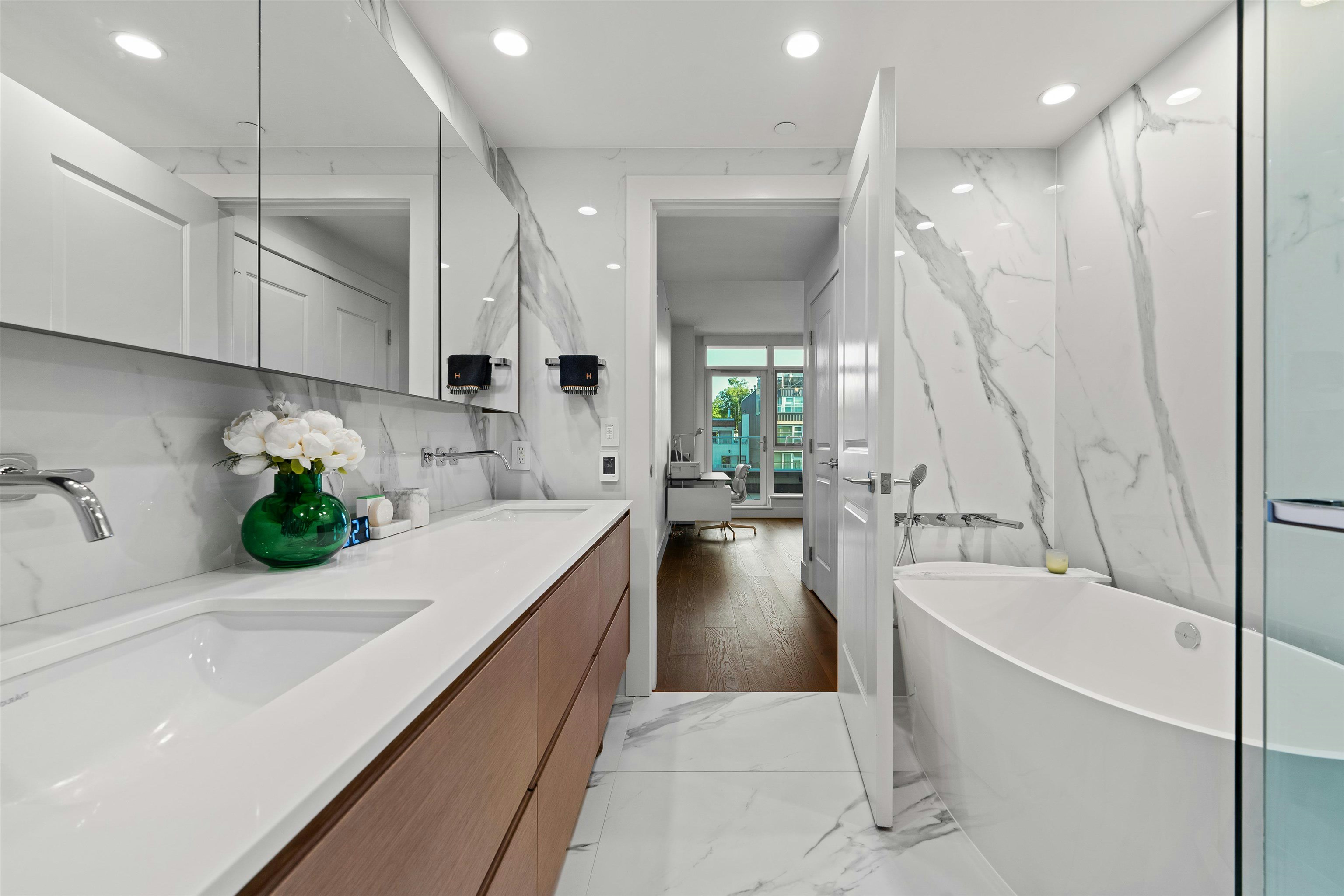 403-3639 W 16th Avenue, Vancouver, BC, V6R 3C3 - 16