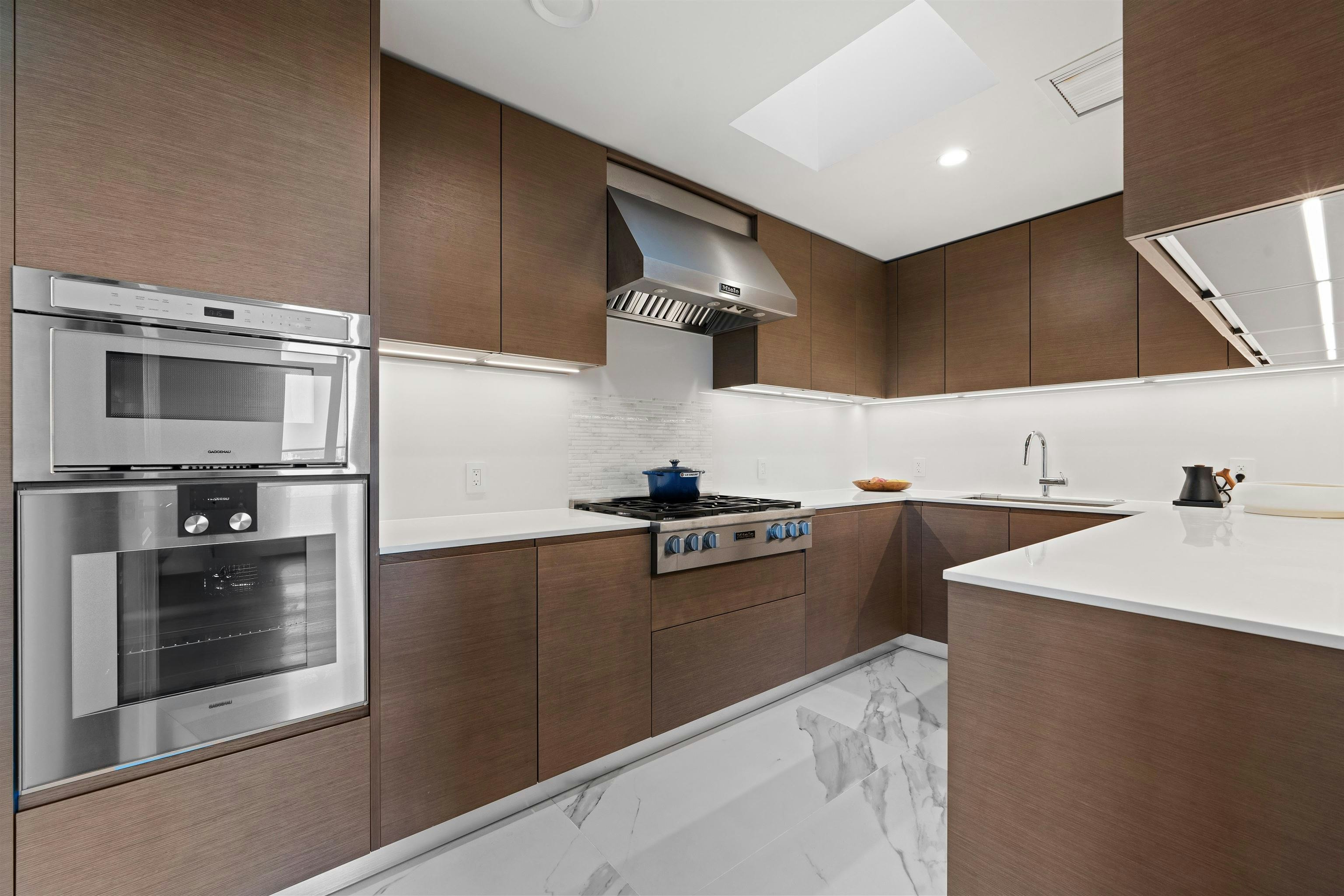 403-3639 W 16th Avenue, Vancouver, BC, V6R 3C3 - 10