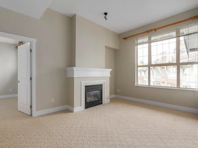 1416-4655 Valley Drive - 3