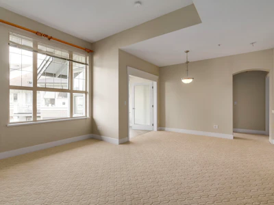 1416-4655 Valley Drive - 4