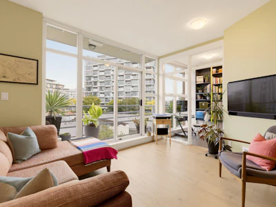 510-298 E 11th Avenue - 2