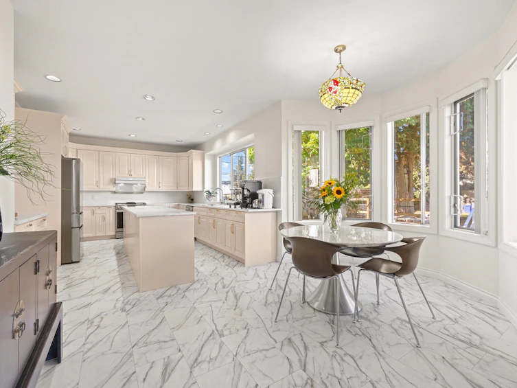 6835 Heather Street, Vancouver, BC, V6P 3P5 - 12