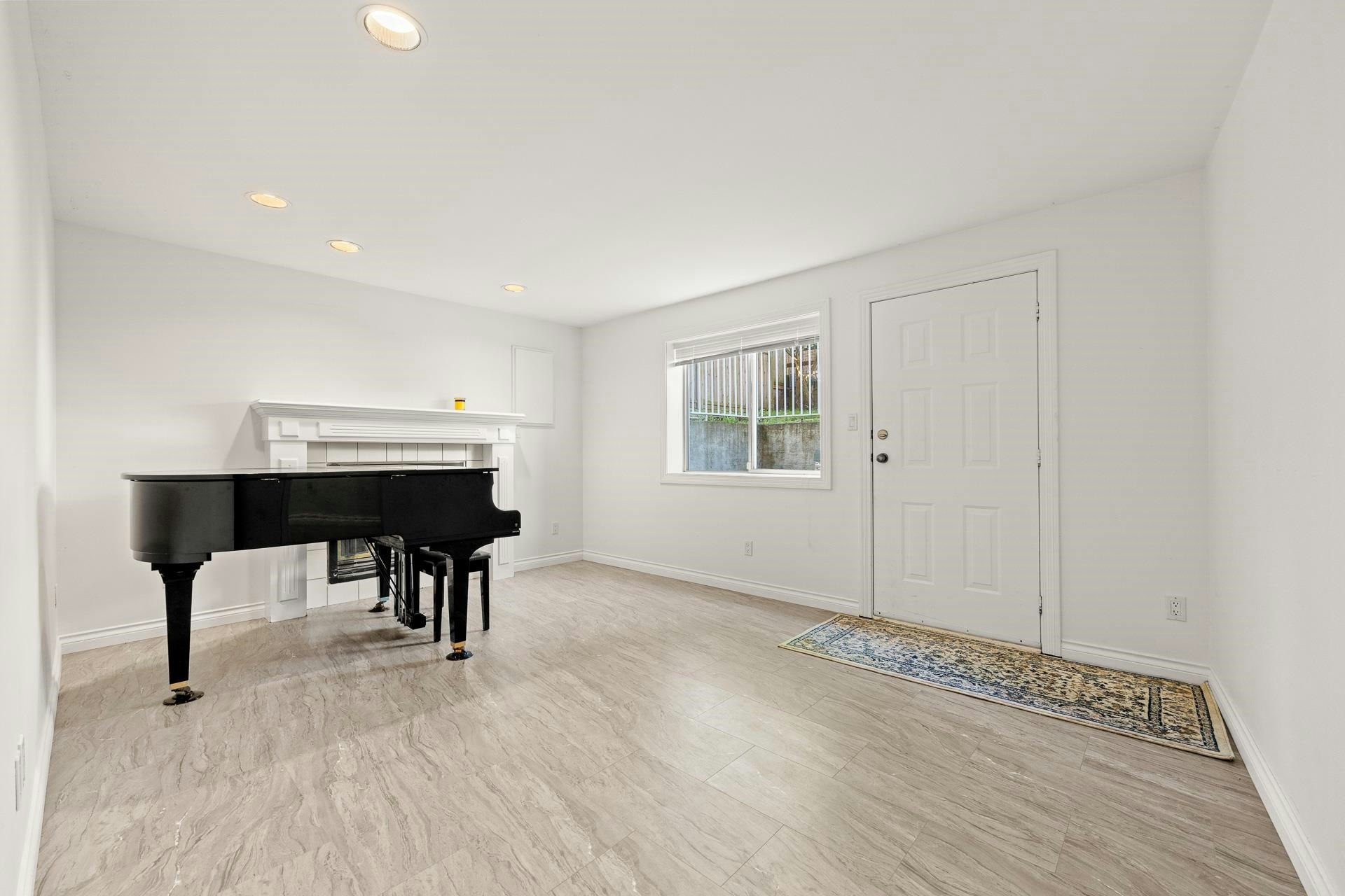 6835 Heather Street, Vancouver, BC, V6P 3P5 - 26