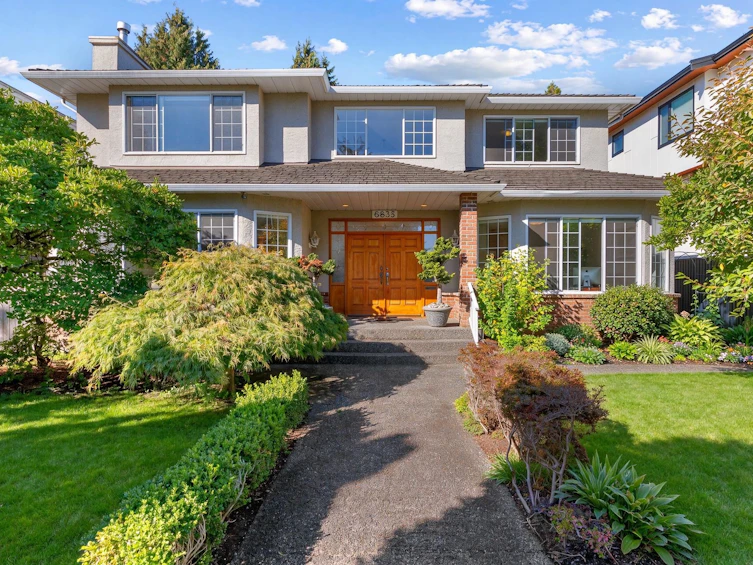 6835 Heather Street, Vancouver, BC, V6P 3P5