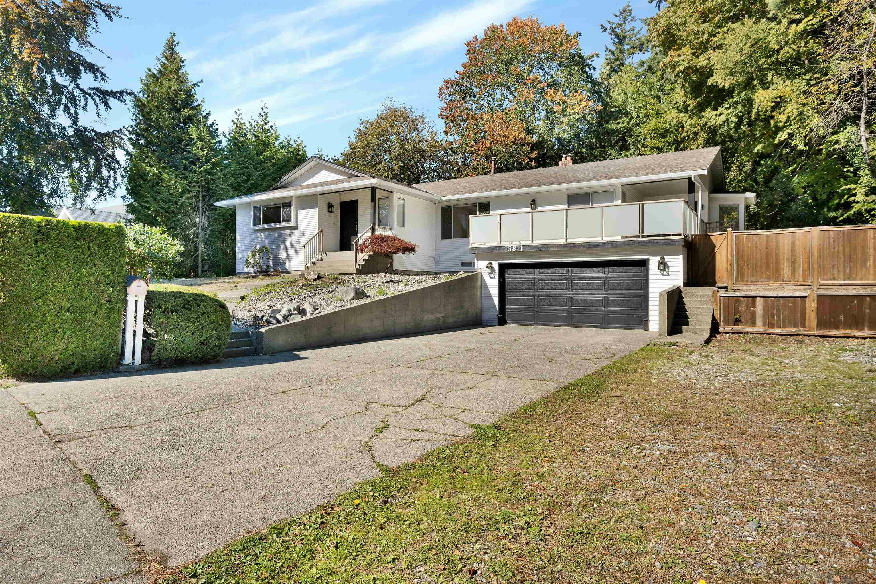 13811 17 Avenue, Surrey, BC, V4A 7C2