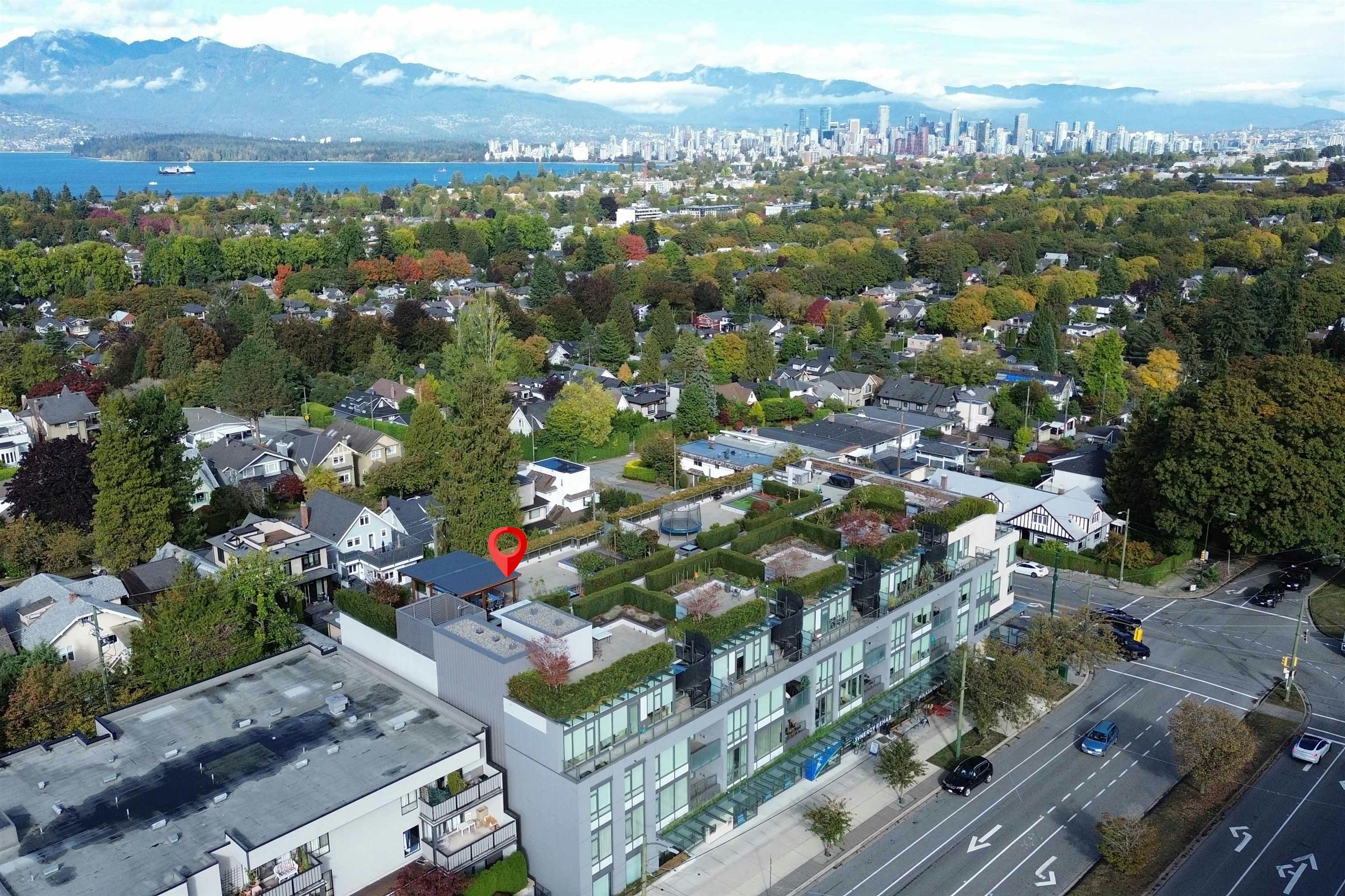 401-3639 W 16th Avenue, Vancouver, BC, V6R 3C3