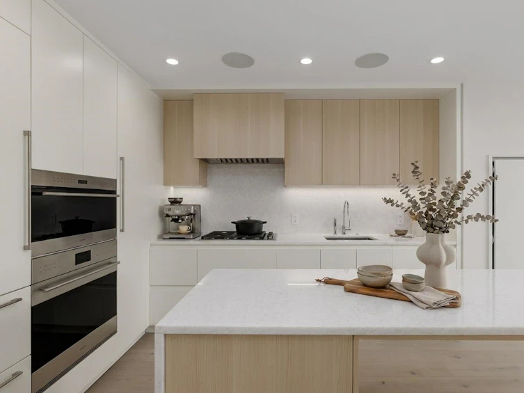 2601-7433 Cambie Street, Vancouver, BC, V6P 0J8 - 2