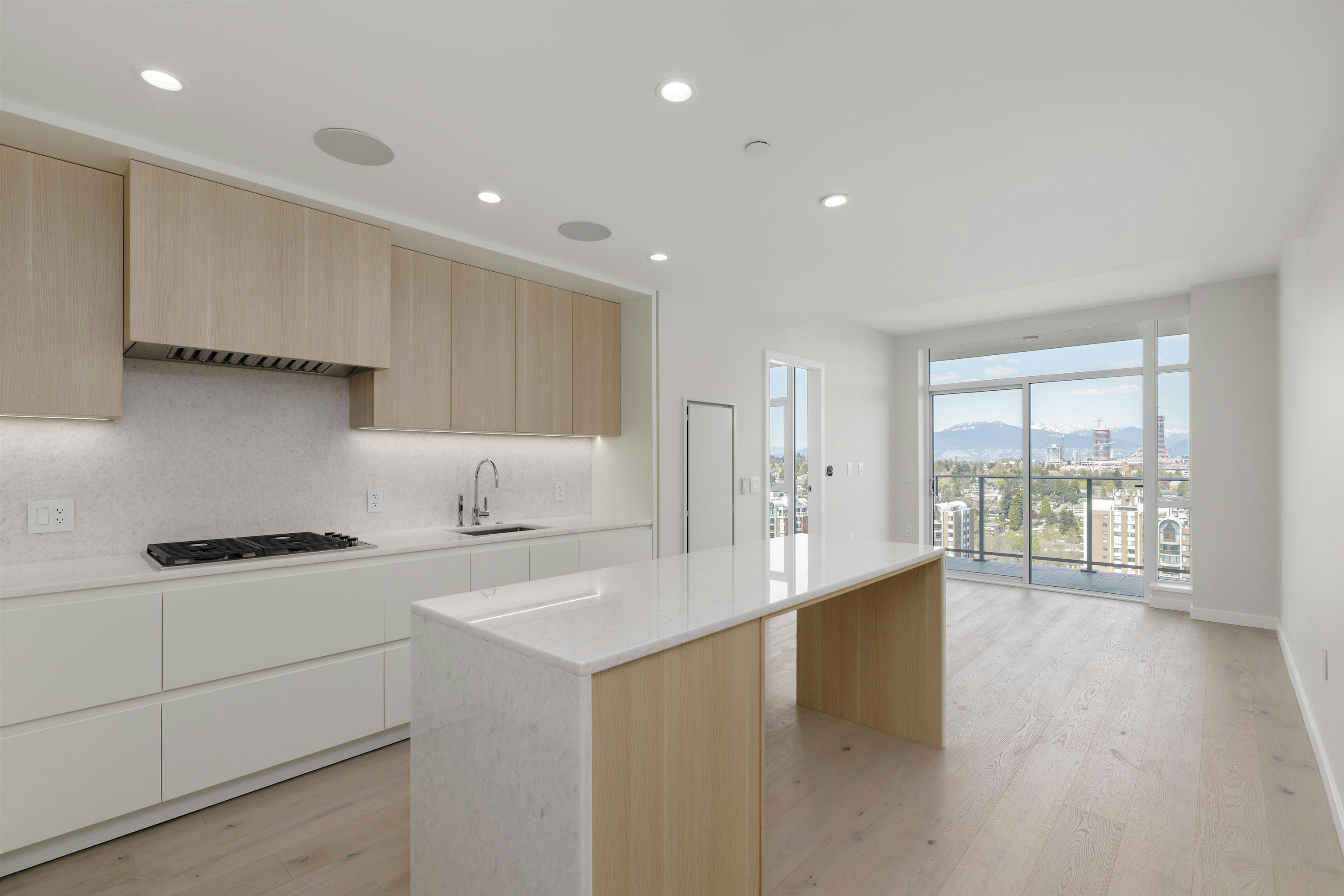 2601-7433 Cambie Street, Vancouver, BC, V6P 0J8 - 3