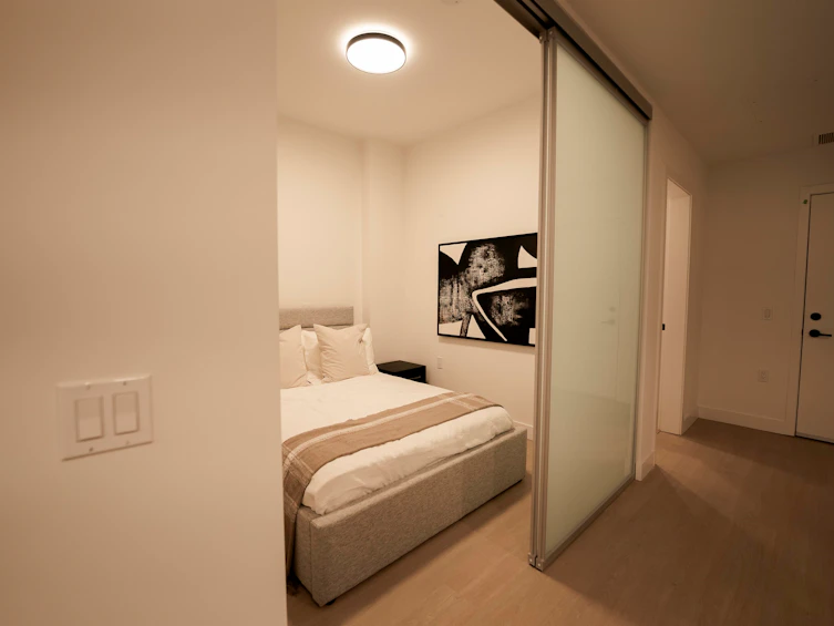 358-422 E 3rd Street, North Vancouver, BC, V7L 0K1 - 13