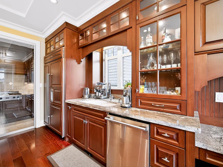 2851 W 38th Avenue, Vancouver, BC, V6N 2W8 - 5