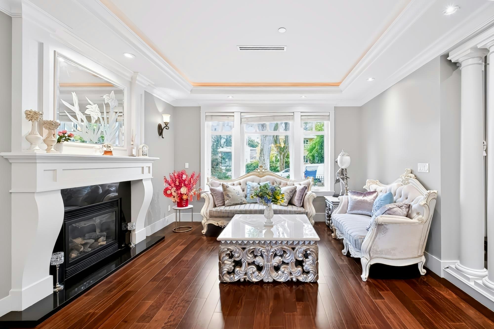 2851 W 38th Avenue, Vancouver, BC, V6N 2W8 - 2
