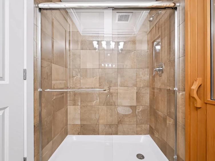 2851 W 38th Avenue, Vancouver, BC, V6N 2W8 - 28