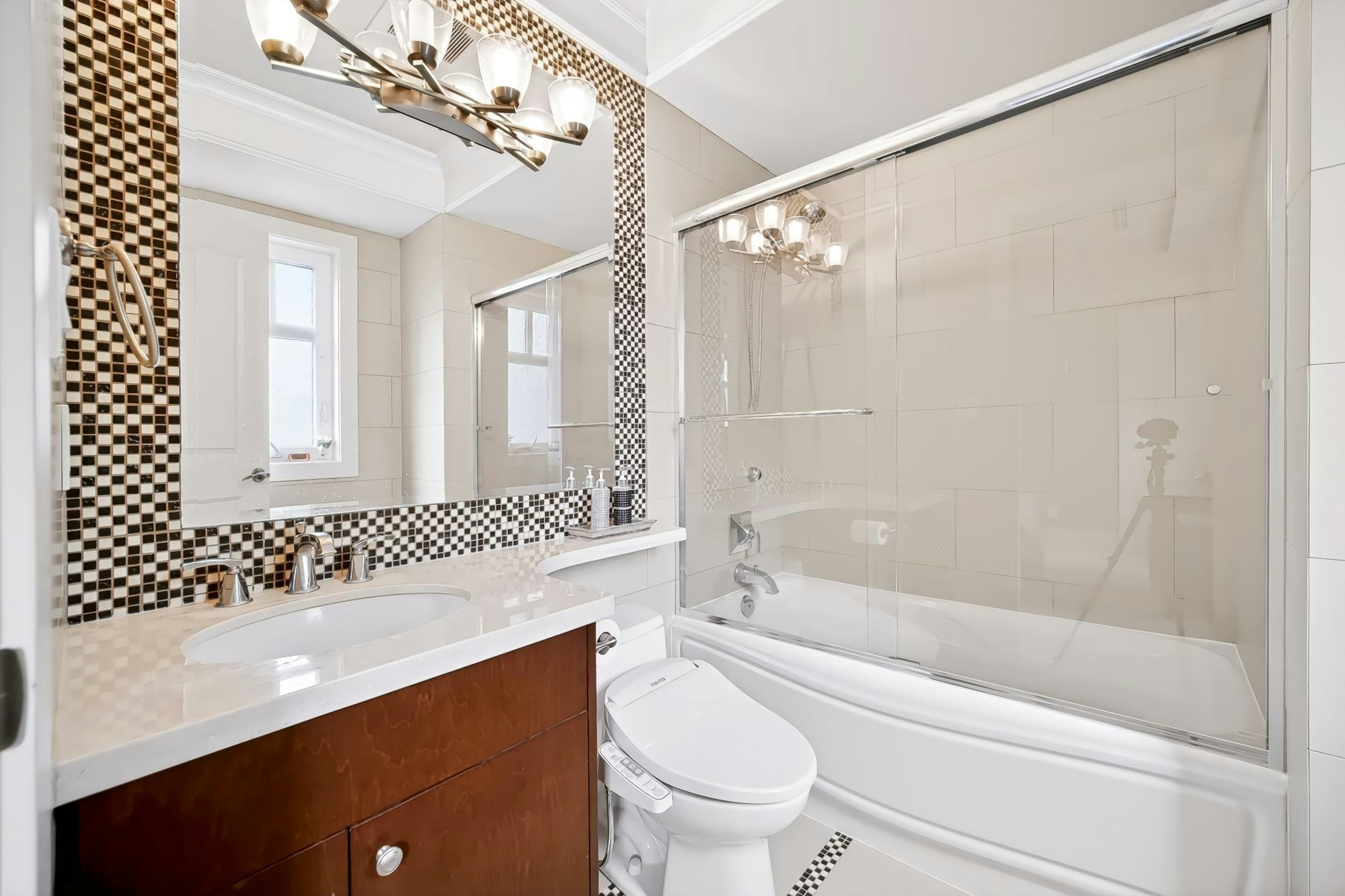 2851 W 38th Avenue, Vancouver, BC, V6N 2W8 - 20