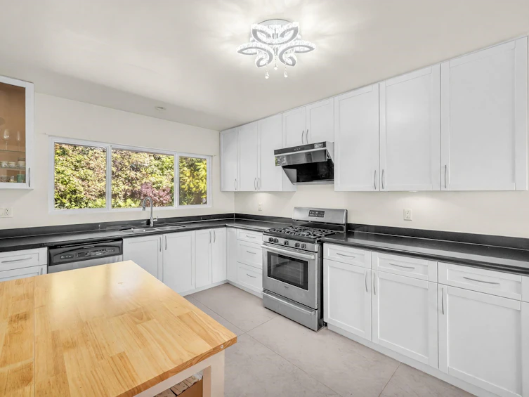 1165 Mathers Avenue, West Vancouver, BC, V7T 2G4 - 14
