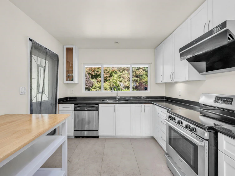 1165 Mathers Avenue, West Vancouver, BC, V7T 2G4 - 13