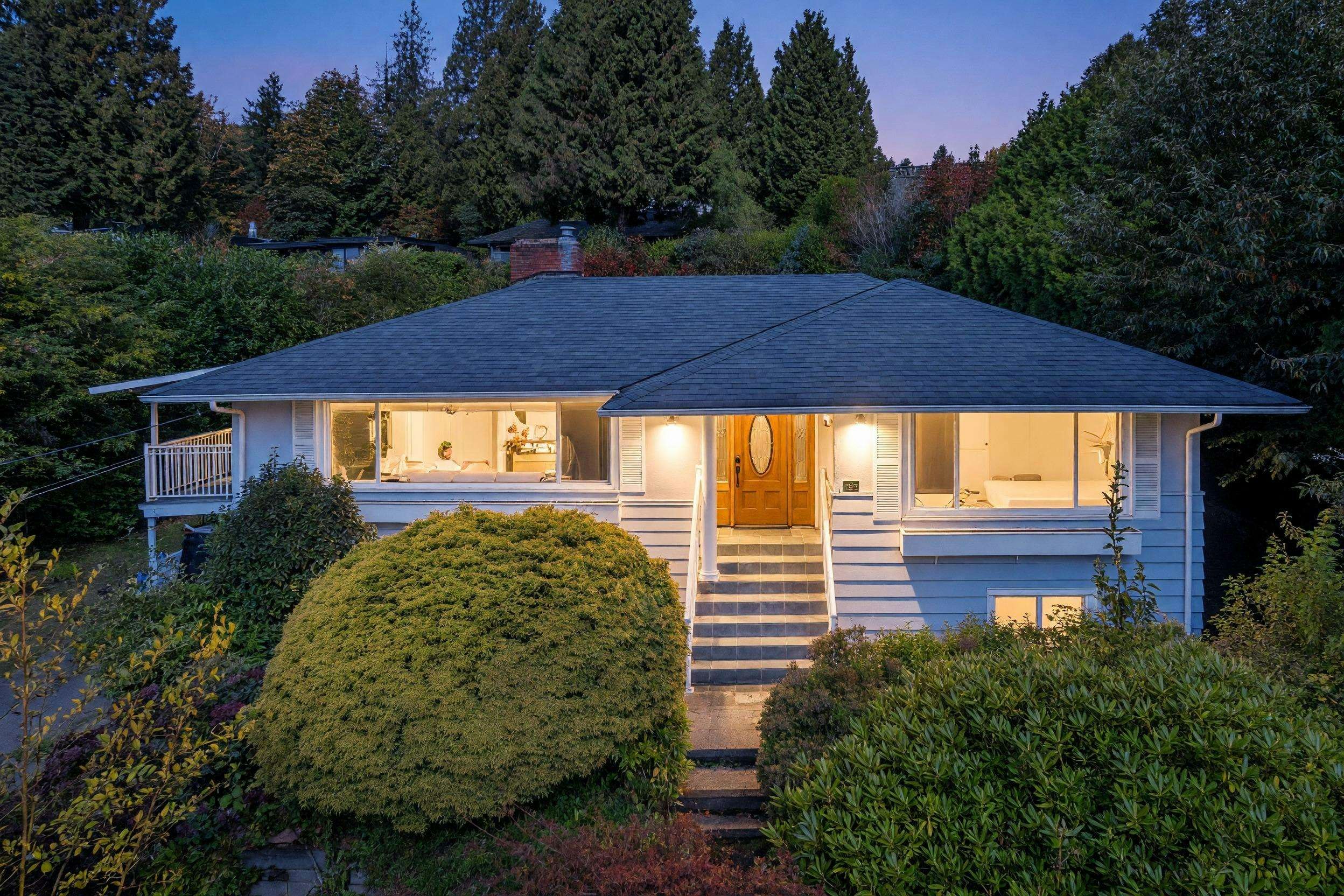 1165 Mathers Avenue, West Vancouver, BC, V7T 2G4 - 39