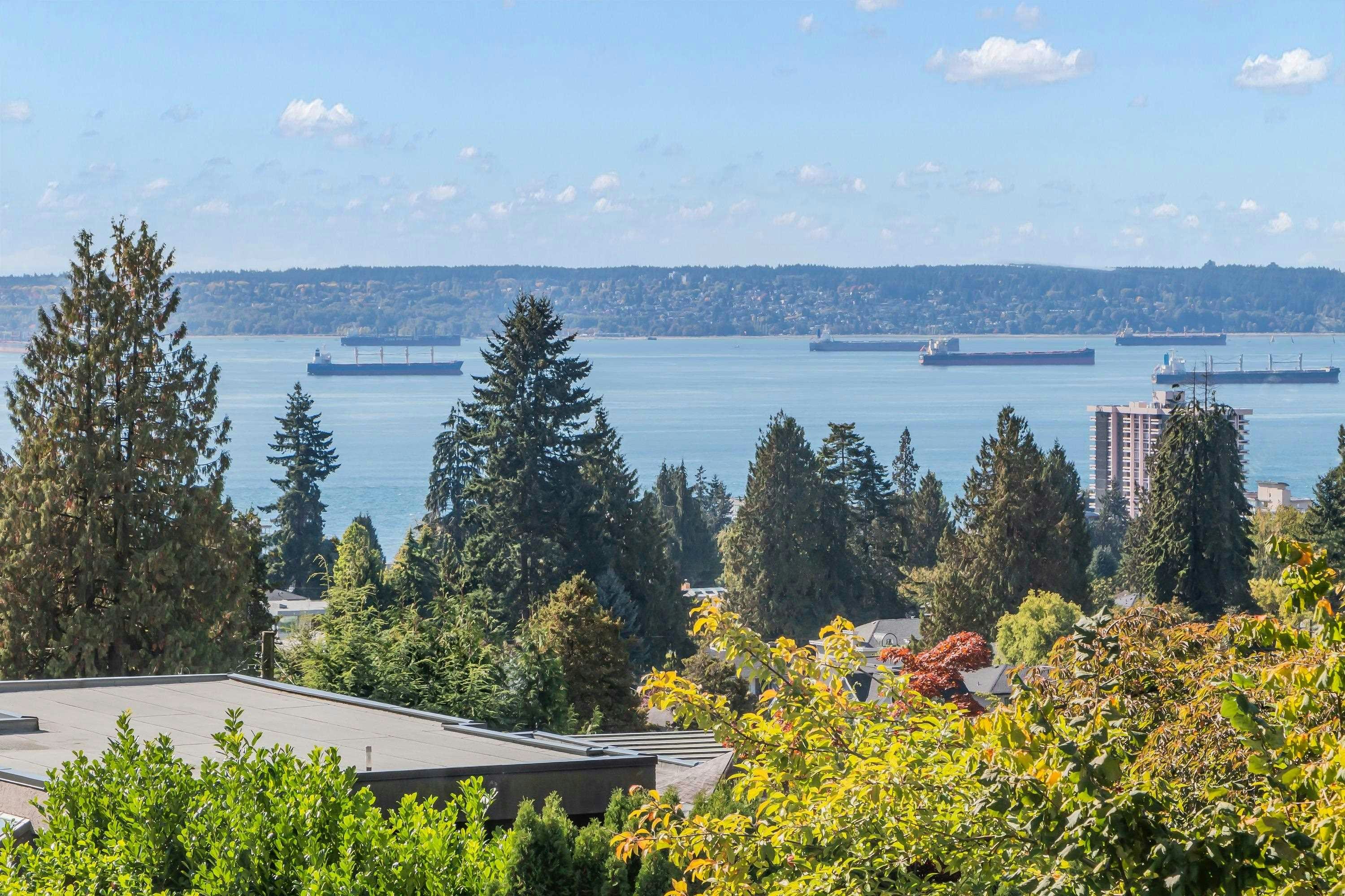 1165 Mathers Avenue, West Vancouver, BC, V7T 2G4 - 3