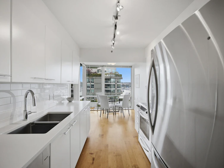706-1500 Hornby Street, Vancouver, BC, V6Z 2R1 - 9
