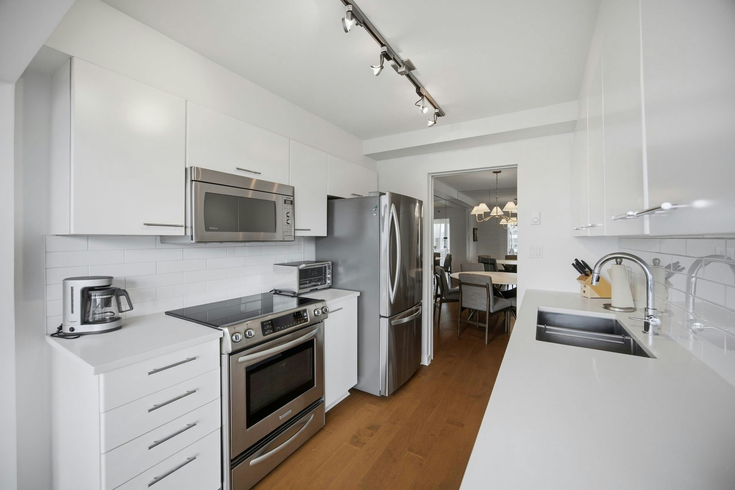 706-1500 Hornby Street, Vancouver, BC, V6Z 2R1 - 8