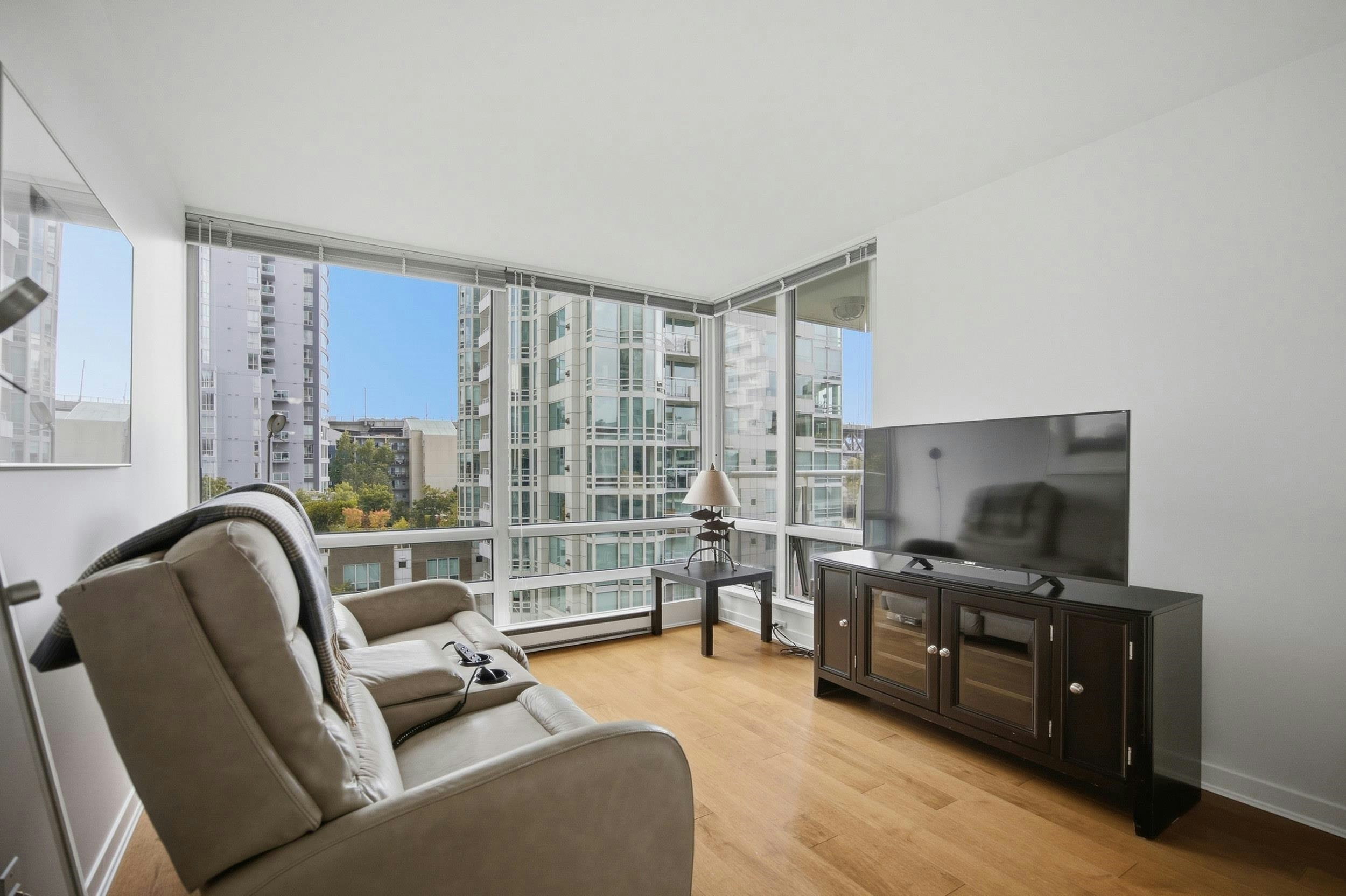 706-1500 Hornby Street, Vancouver, BC, V6Z 2R1 - 15