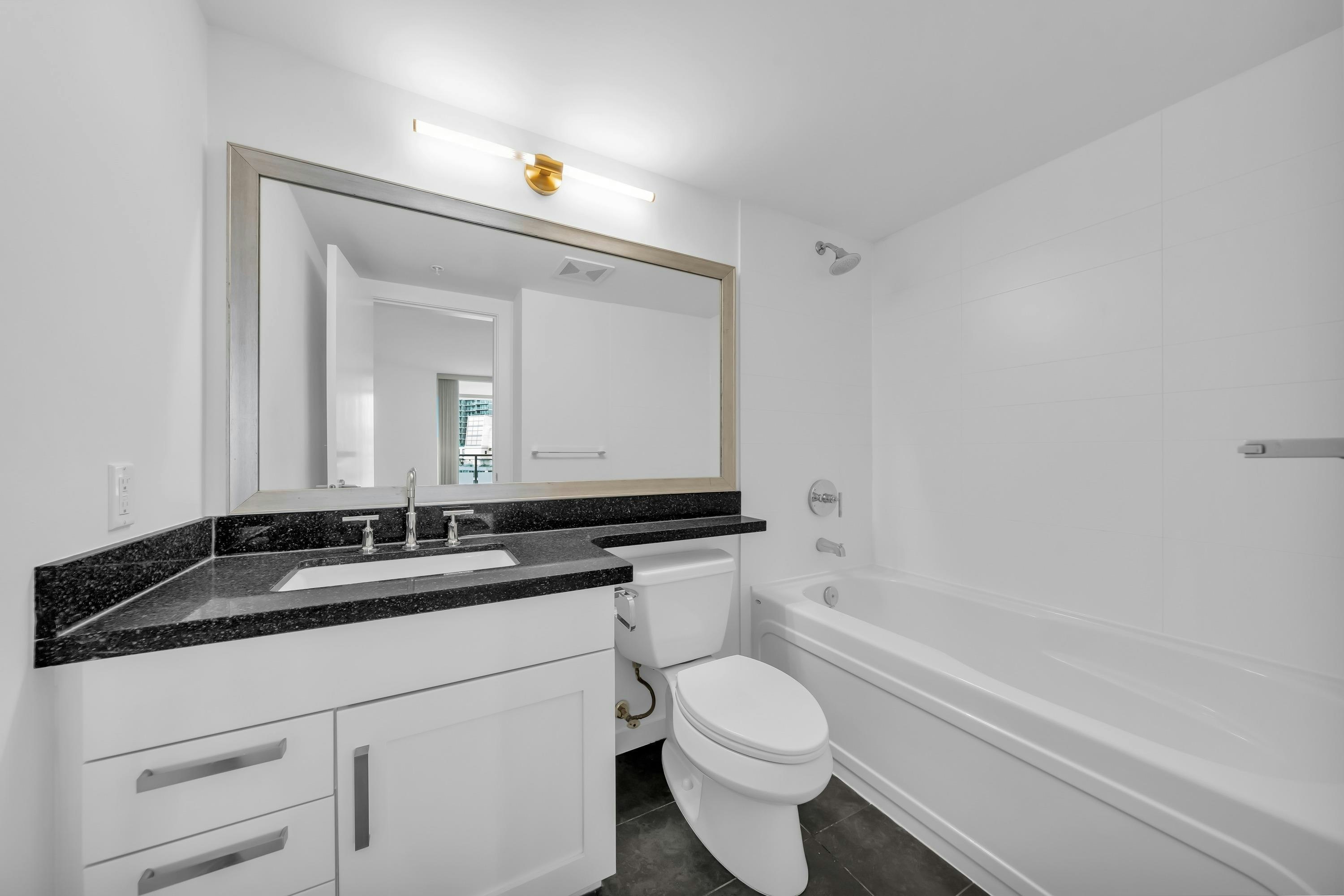 2705-2133 Douglas Road, Burnaby, BC, V5C 0E9 - 22
