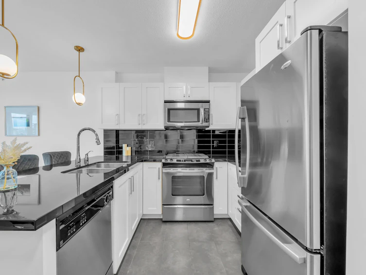 2705-2133 Douglas Road, Burnaby, BC, V5C 0E9 - 14
