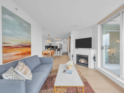 2705-2133 Douglas Road - 4