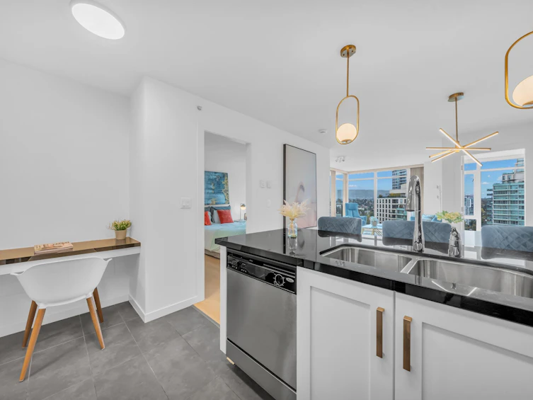 2705-2133 Douglas Road, Burnaby, BC, V5C 0E9 - 12
