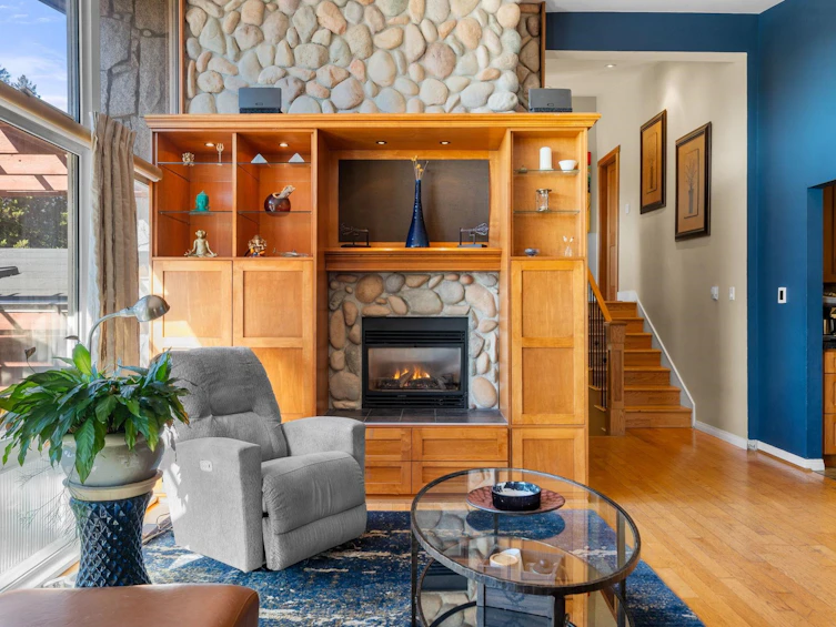 4506 Ranger Avenue, North Vancouver, BC, V7R 3L5 - 7