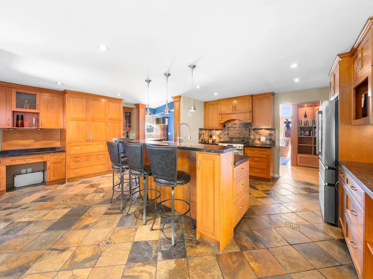 4506 Ranger Avenue, North Vancouver, BC, V7R 3L5 - 15