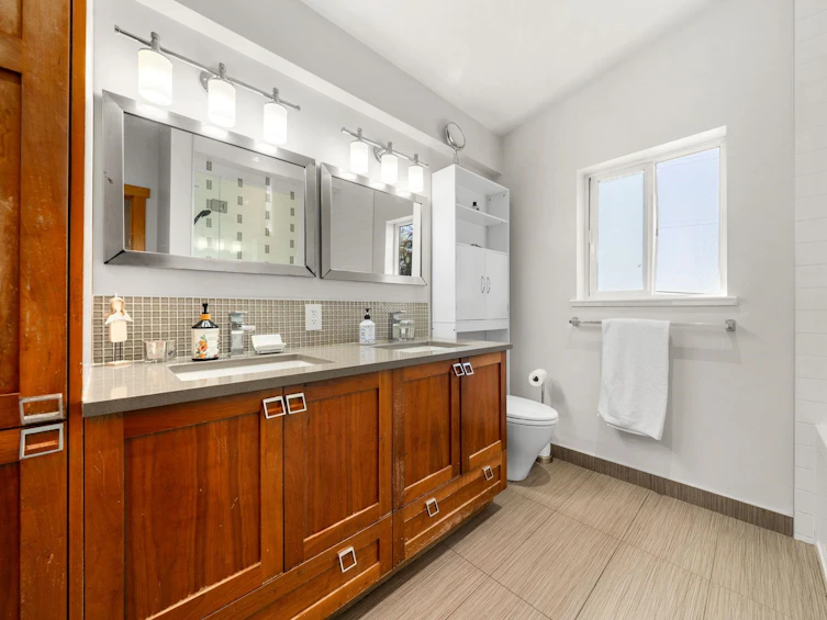 4506 Ranger Avenue, North Vancouver, BC, V7R 3L5 - 26