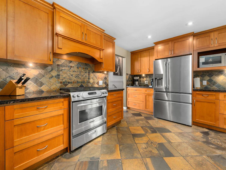 4506 Ranger Avenue, North Vancouver, BC, V7R 3L5 - 17