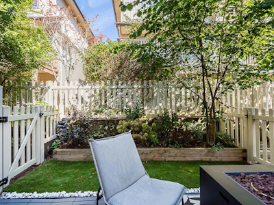 42-20350 68 Avenue - 2