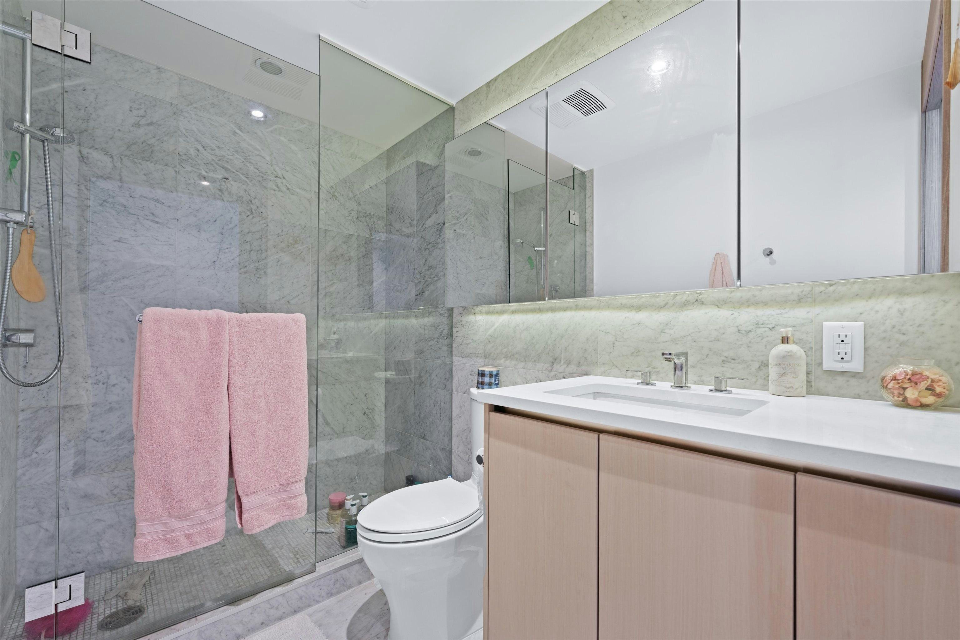 1284-87 Nelson Street, Vancouver, BC, V6Z 0E8 - 15
