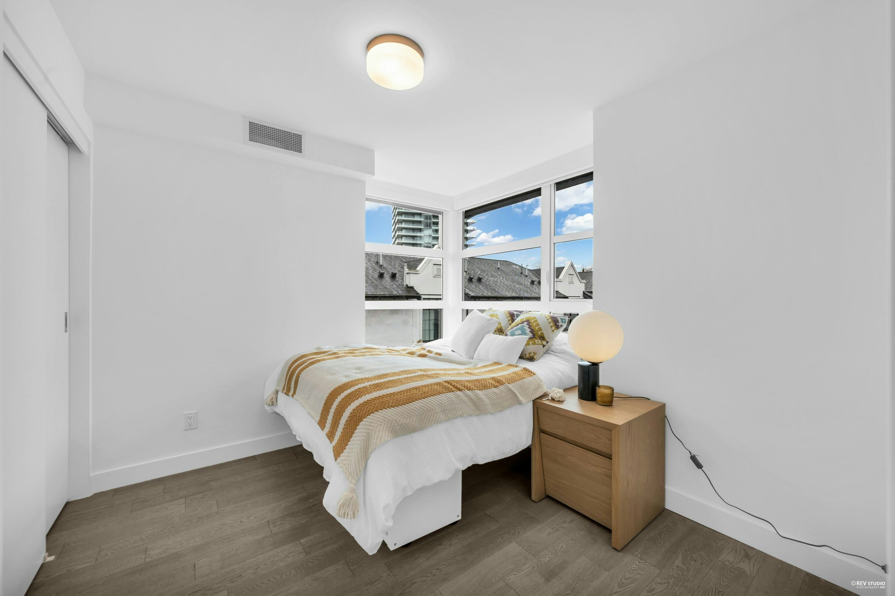 227-2060 Curling Road, North Vancouver, BC, V7P 1X4 - 23