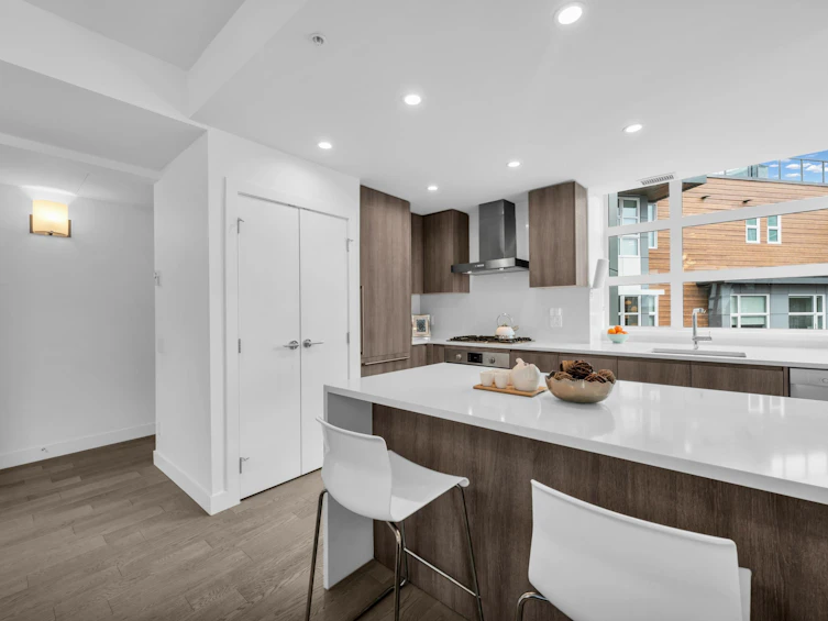 227-2060 Curling Road, North Vancouver, BC, V7P 1X4 - 11