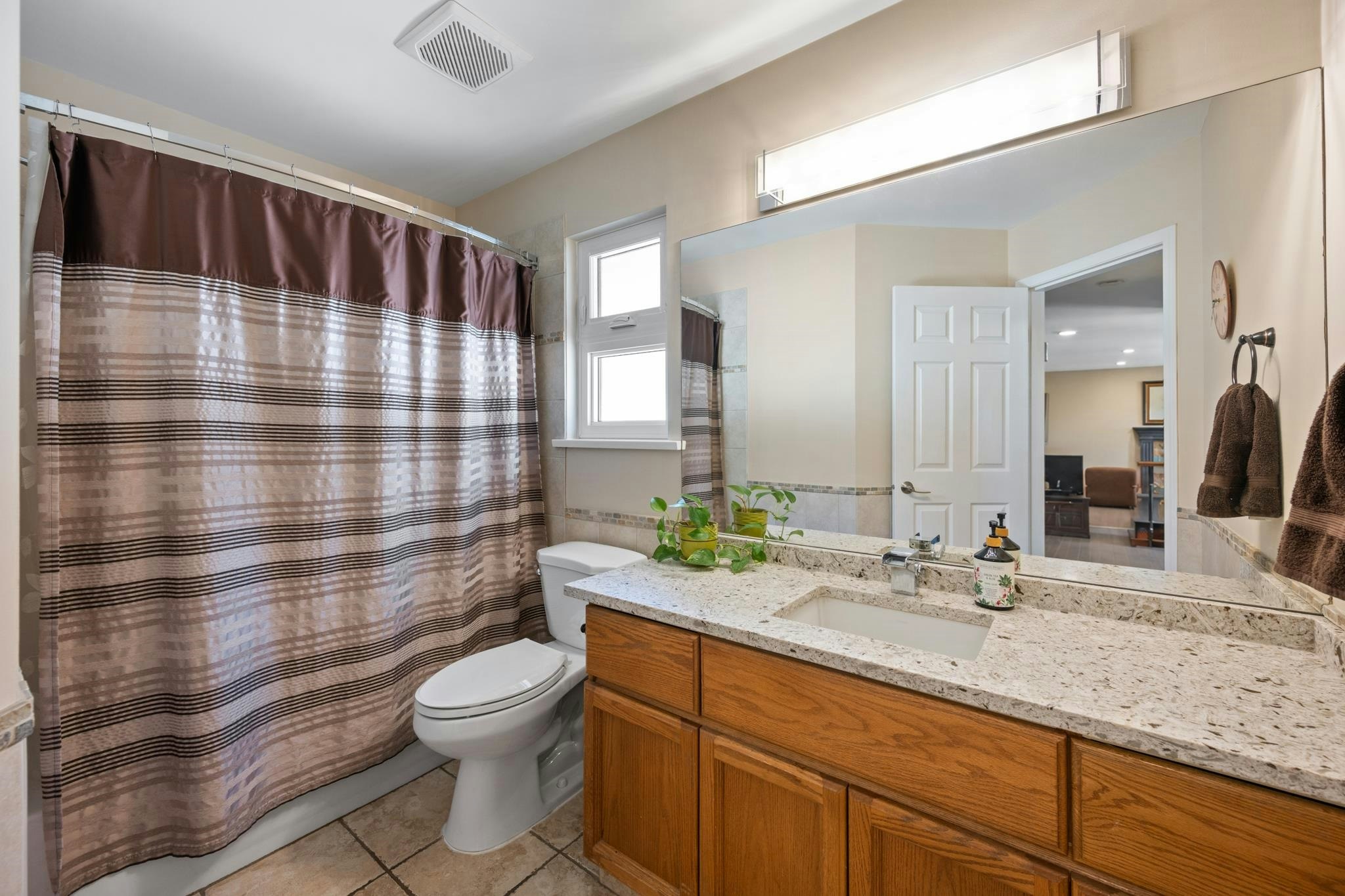 22209 Old Yale Road, Langley, BC, V2Z 1B2 - 24