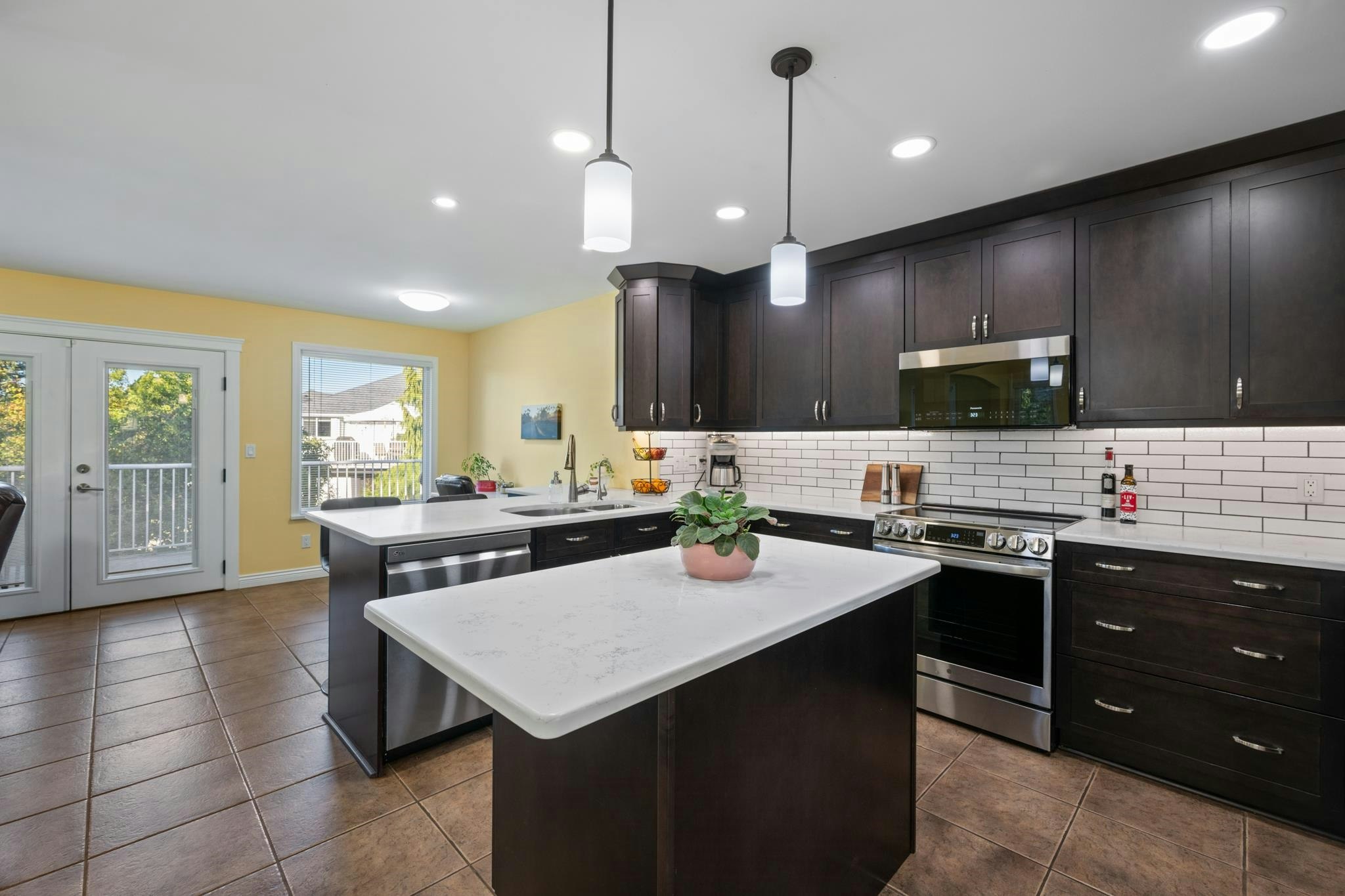 22209 Old Yale Road, Langley, BC, V2Z 1B2 - 11