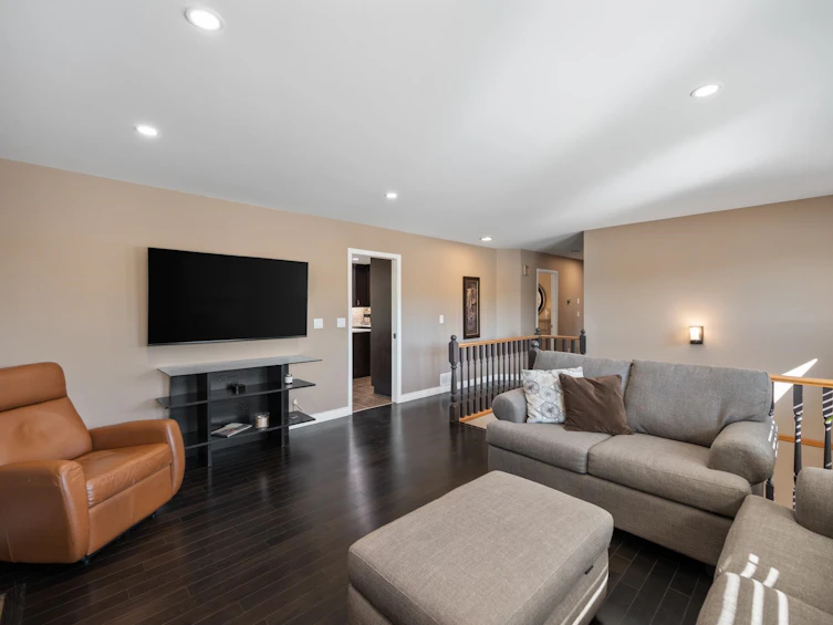 22209 Old Yale Road, Langley, BC, V2Z 1B2 - 8