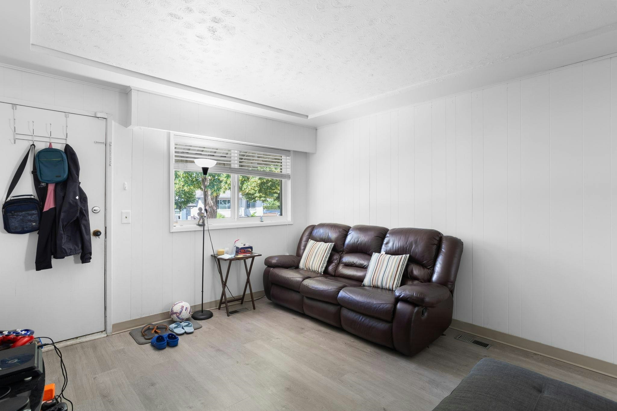 3186 E 28th Avenue - 3