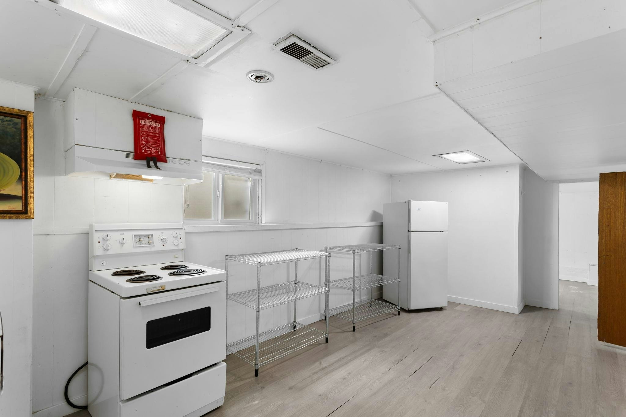 3186 E 28th Avenue, Vancouver, BC, V5R 1S7 - 18