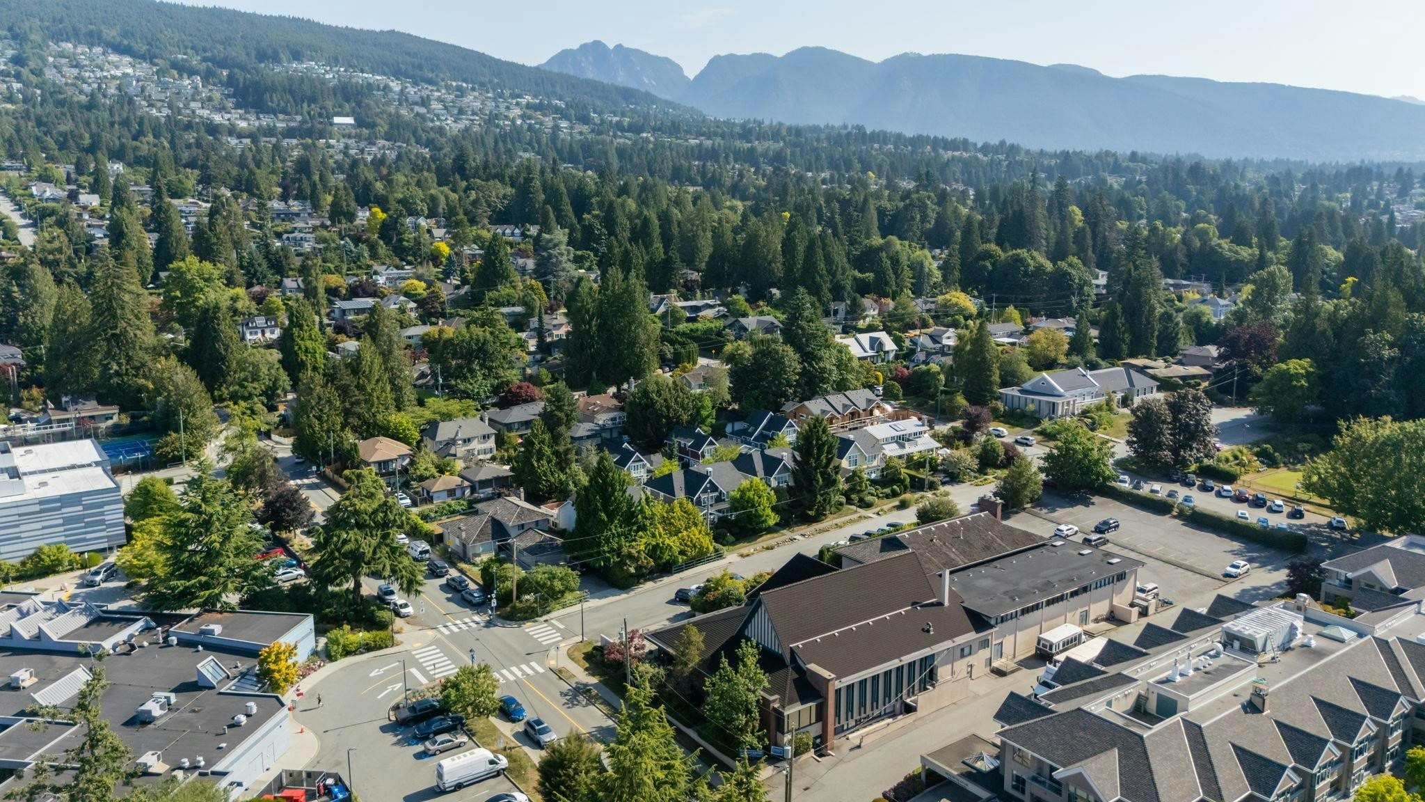 2071 Esquimalt Avenue, West Vancouver, BC, V7V 1S3 - 36