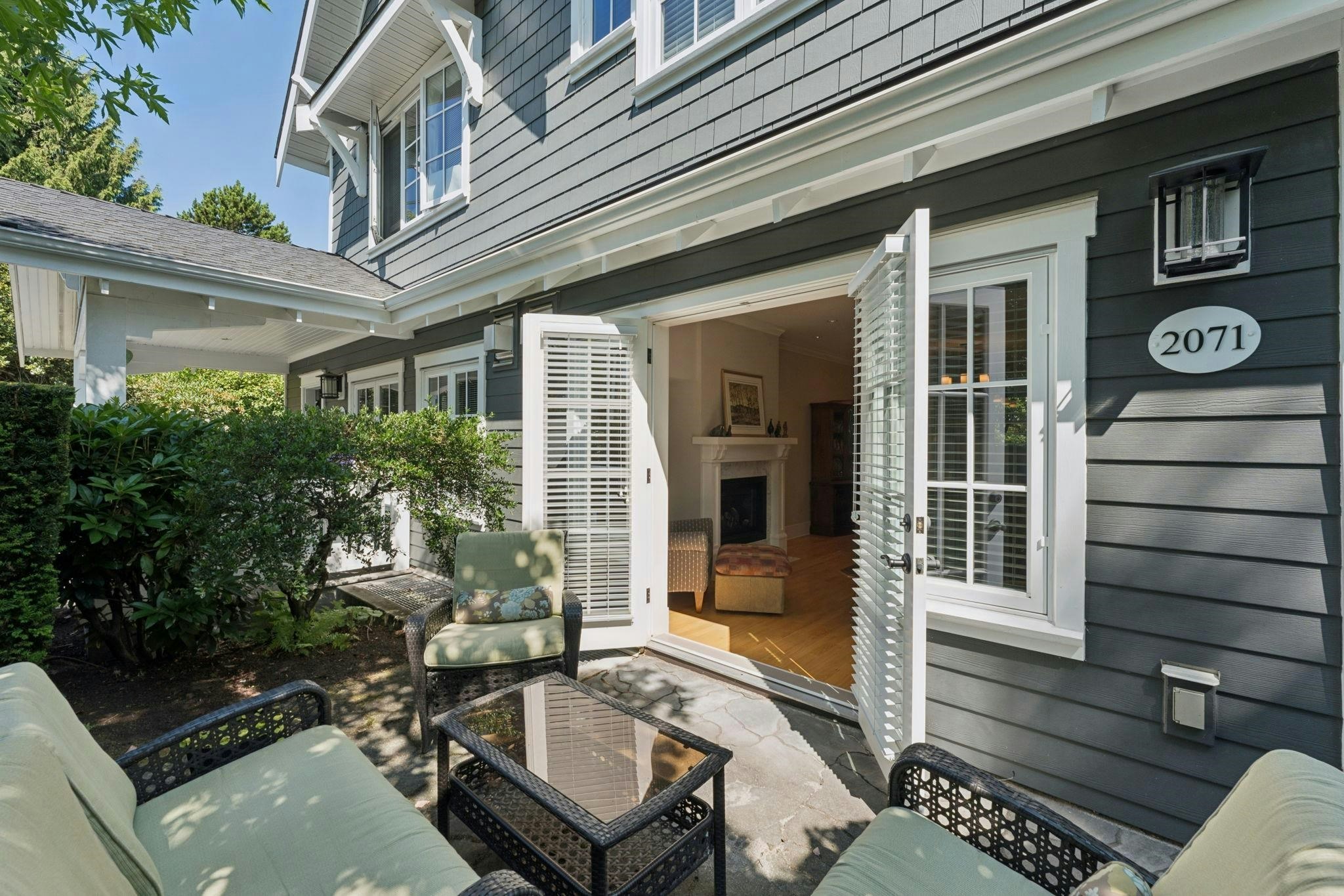 2071 Esquimalt Avenue, West Vancouver, BC, V7V 1S3 - 32